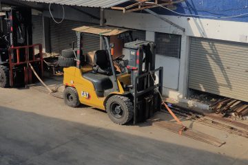 sewa forklifr bekasi